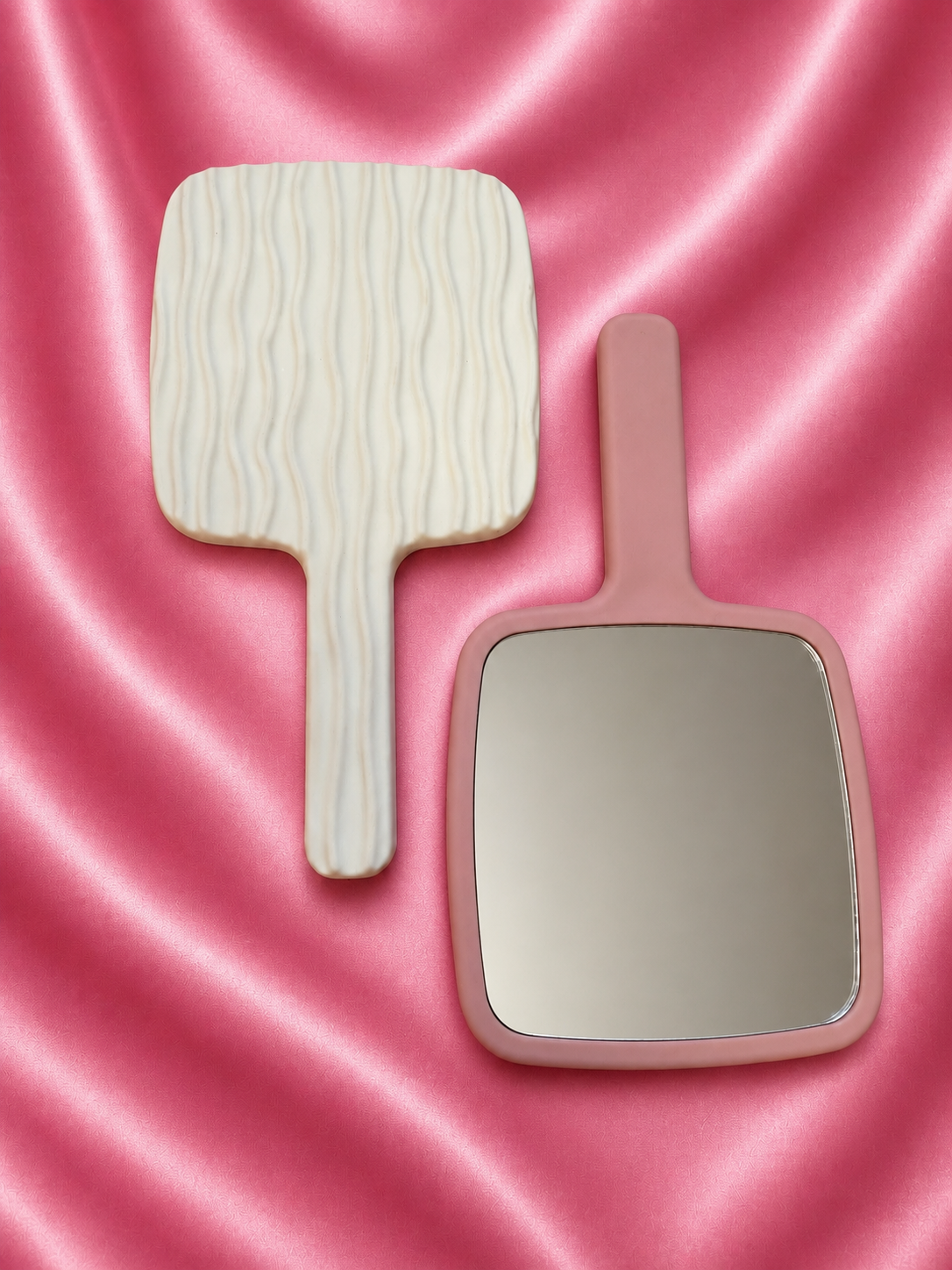 The Luxe Reveal Mirror
